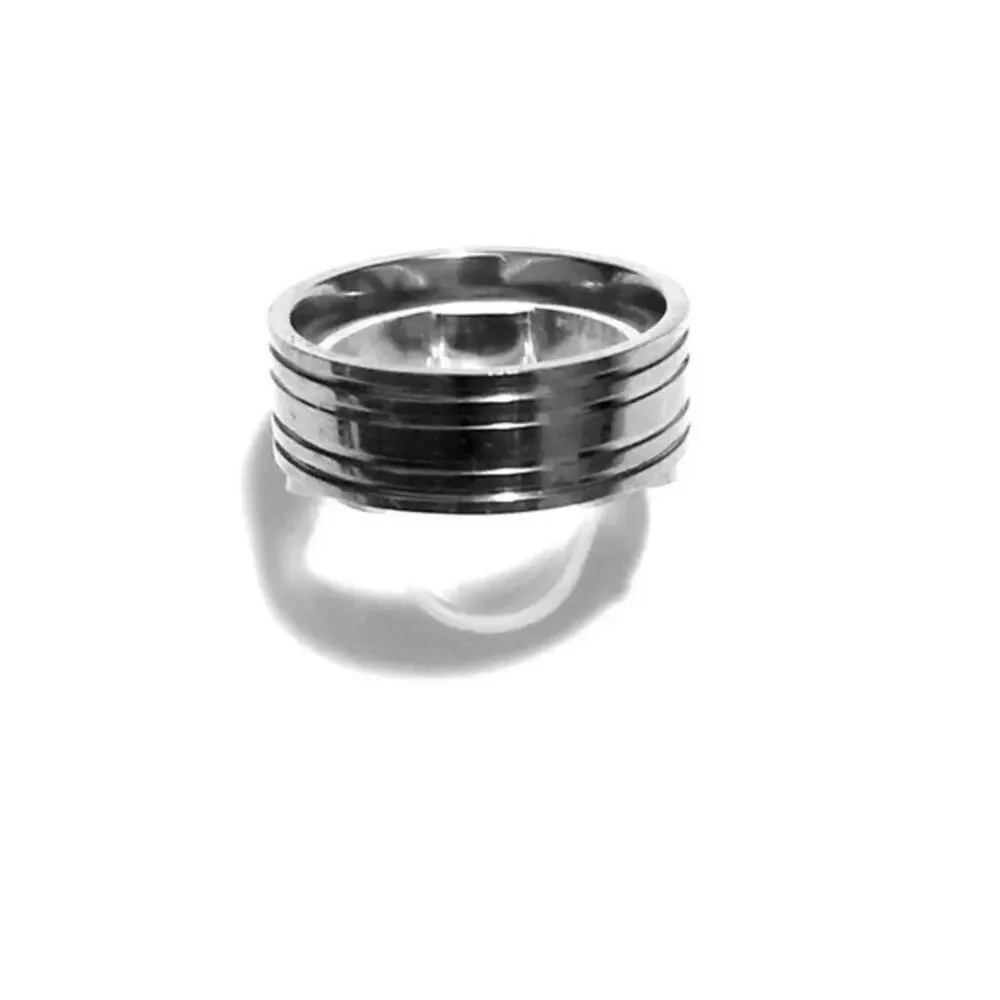 New titanium silver tone‎ mens ring size  10